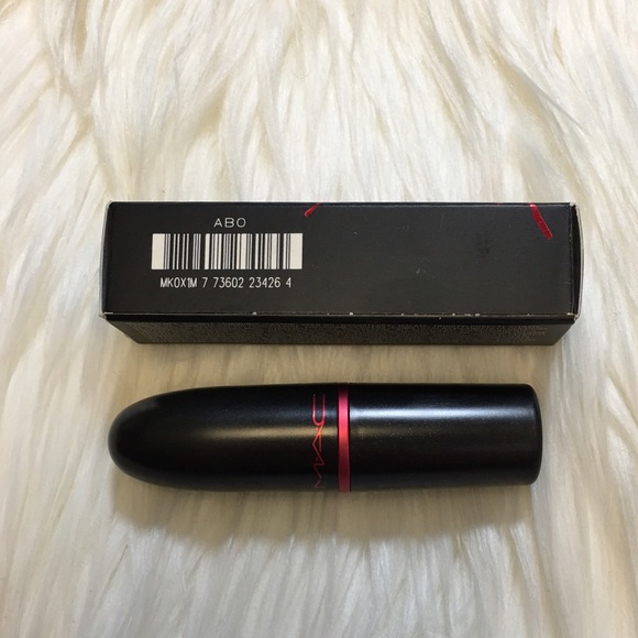 MAC Viva Glam Gaga 2 RARE Limited Edition Collectible Lipstick Lady Gaga - Picture 3 of 5